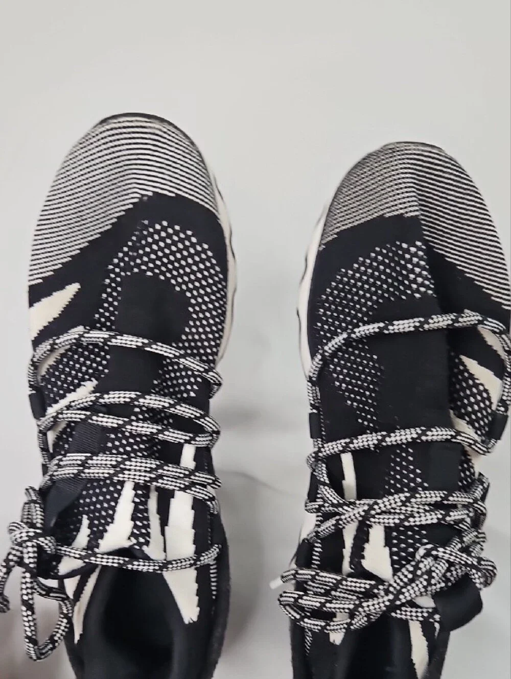 SOREL Women's Kinetic Lace Up Trainer Sneaker Shoes Black Gray US 9.5